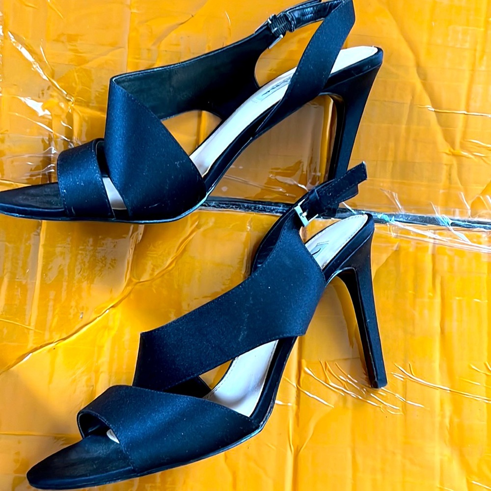 Black satan dressy heels